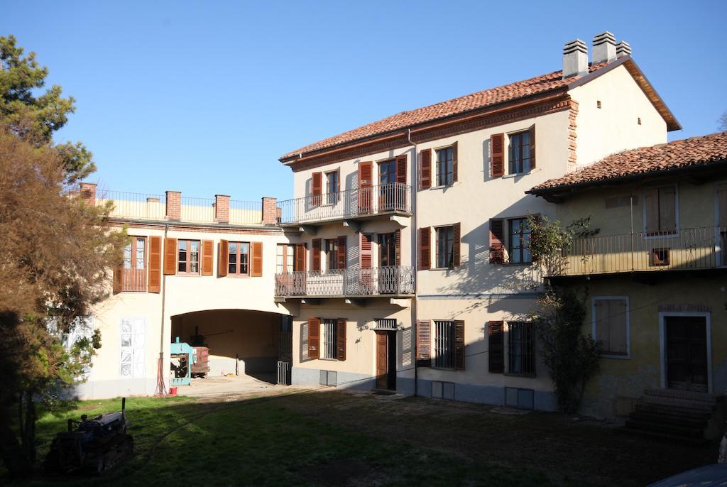 Relais San Desiderio Bed & Breakfast Calliano  Luaran gambar