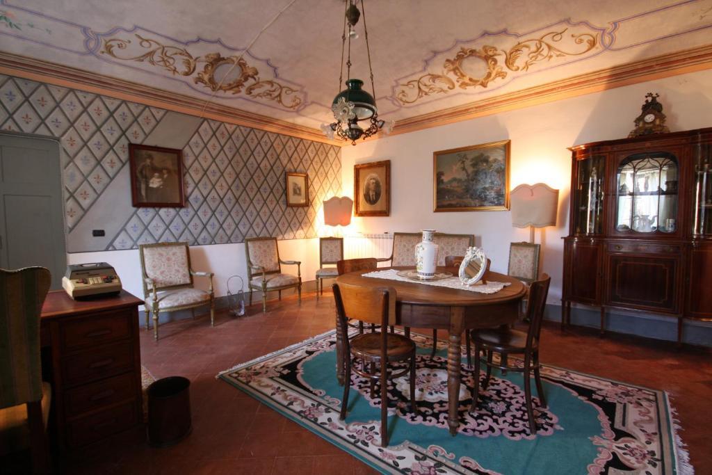 Relais San Desiderio Bed & Breakfast Calliano  Luaran gambar