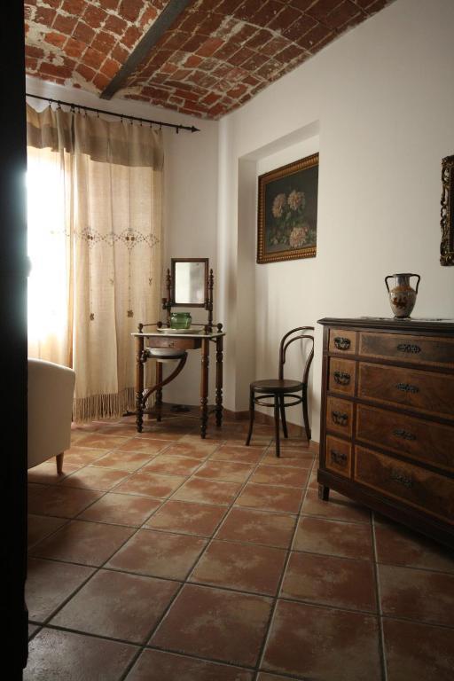 Relais San Desiderio Bed & Breakfast Calliano  Luaran gambar