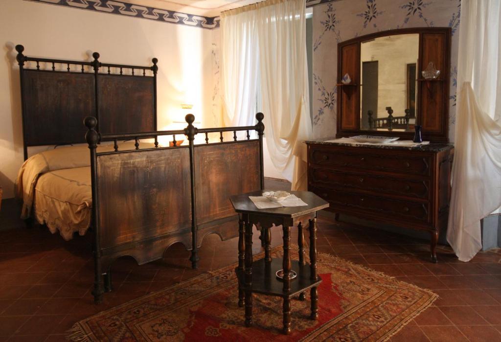 Relais San Desiderio Bed & Breakfast Calliano  Bilik gambar