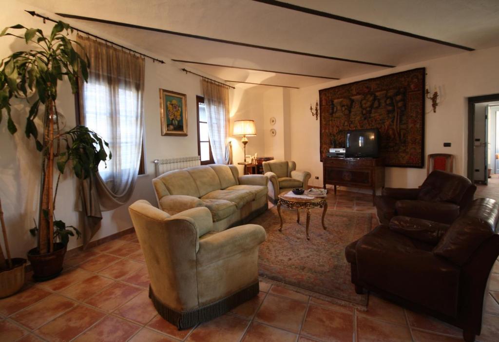 Relais San Desiderio Bed & Breakfast Calliano  Luaran gambar