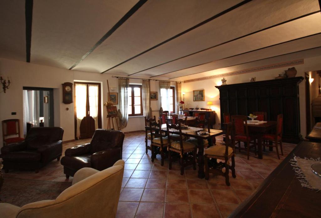 Relais San Desiderio Bed & Breakfast Calliano  Luaran gambar