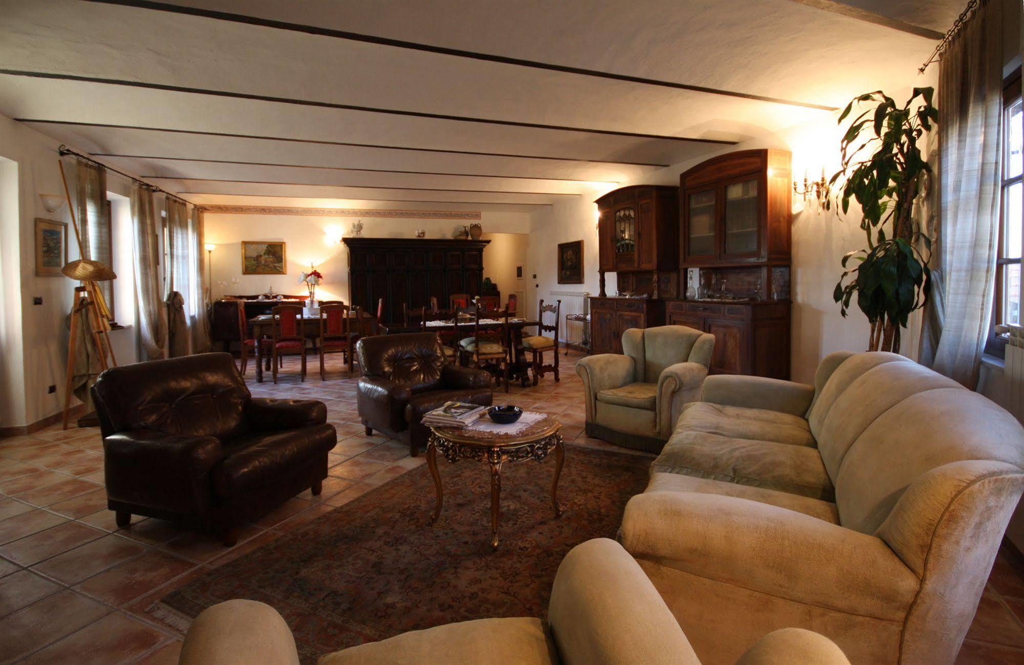 Relais San Desiderio Bed & Breakfast Calliano  Luaran gambar