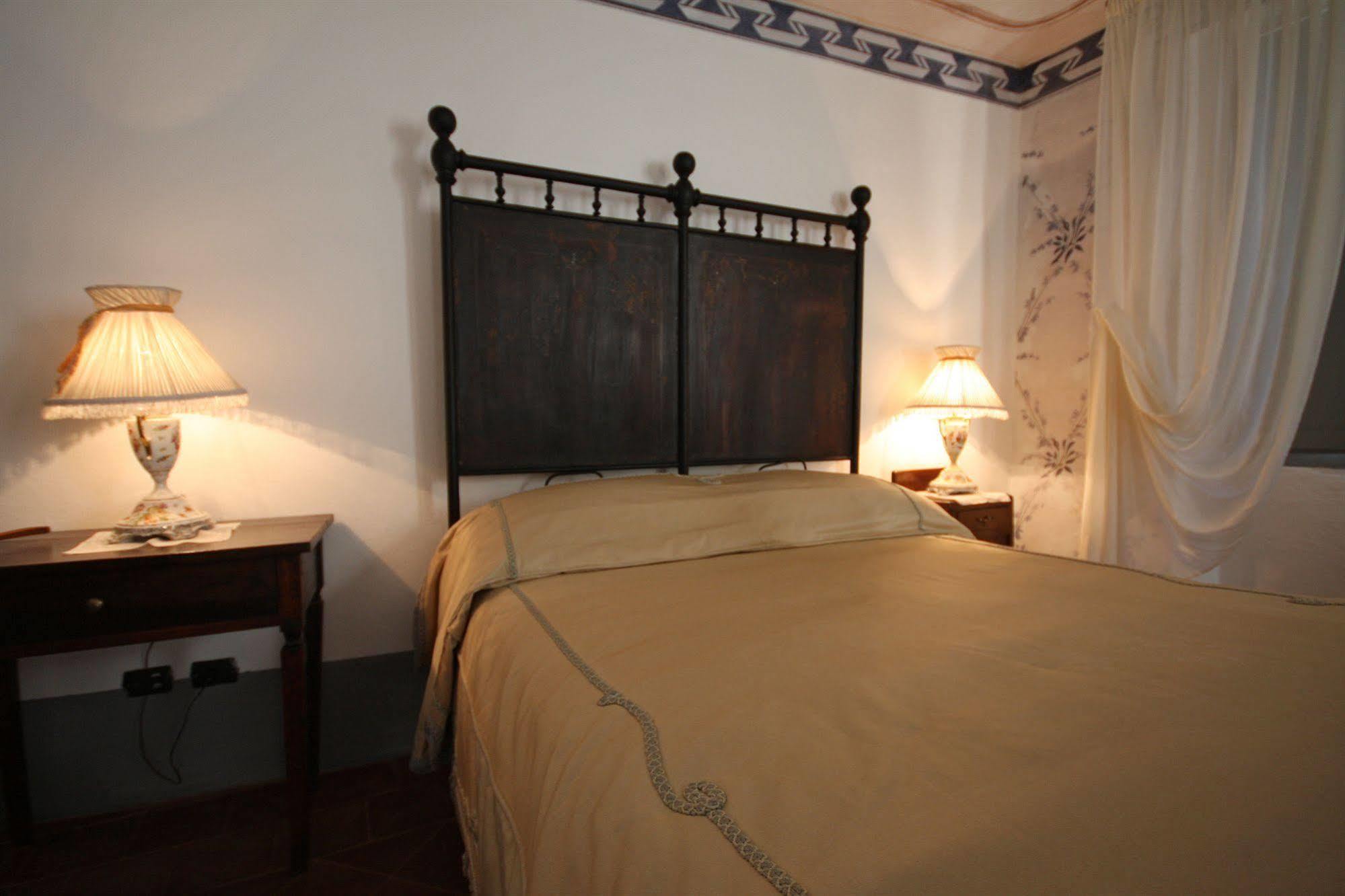 Relais San Desiderio Bed & Breakfast Calliano  Luaran gambar