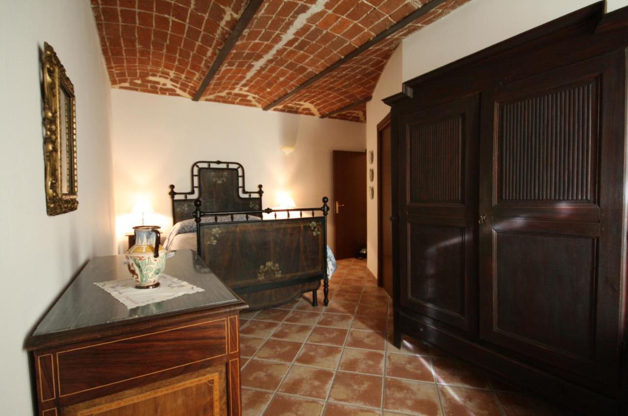 Relais San Desiderio Bed & Breakfast Calliano  Luaran gambar